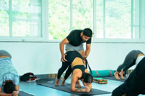 Nirvana yoga school